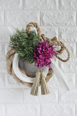 ピオニーの洋風お正月リース（幅約37cm） | Honey Garden/ハニー