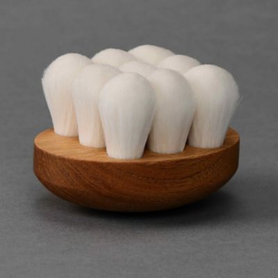 LULL/ラル シルクボディケアブラシ クルミ コスメ・スキンケア【三越伊勢丹/公式】