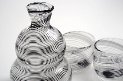 Sghr GLASS WARE はなの皿 コバルトブルー - 工芸品