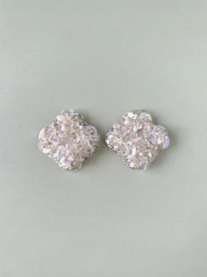＜taupe＞ｌｅｎｃｅ　ビーズ刺繍イヤリング