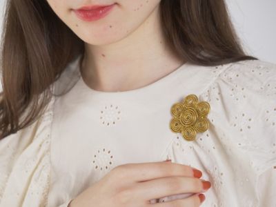 ビオジュエリー　黄金の草カッピンドウラード　ブローチ　フラワー６