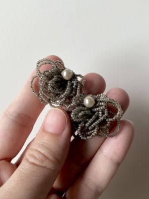 ｏｒｎｅ／ｓｍａｌｌ　ｖｅｒ　ビーズ刺繍イヤリング
