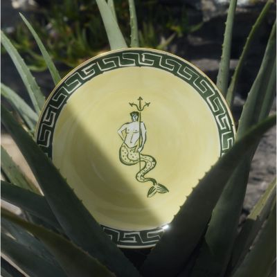 イ ルヴィアッジョ ディ ネットゥーノ チャージャープレート