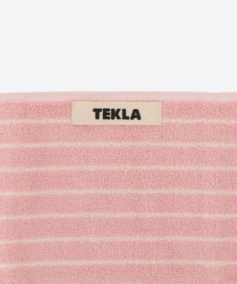 ゲストタオル　３０×５０ｃｍ　Ｓｈａｄｅｄ　Ｐｉｎｋ　Ｓｔｒｉｐｅｓ