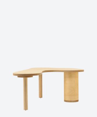 奥深くまで続く井戸テーブル　無限テーブル Puddle Table II | WAKA WAKA/ワカ ワカ | 三越伊勢丹