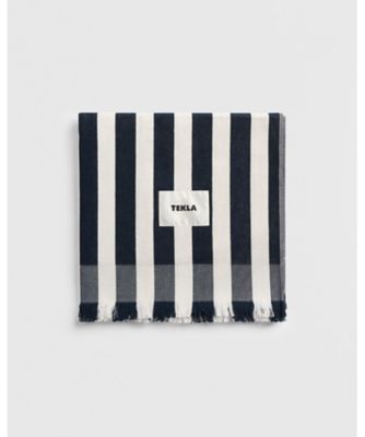 【新品】TEKLA ビーチタオル カーキ & ネイビー 100x180cm ビーチタオル Cala Stripes | TEKLA/テクラ | 三越伊勢丹