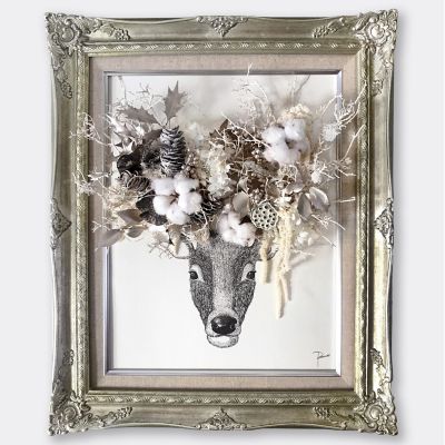 ＜PACOS＞ホーリーレターフラワー（トナカイ／ホワイト）エイシェントシャンパンウッドフレーム　Ｆ６号