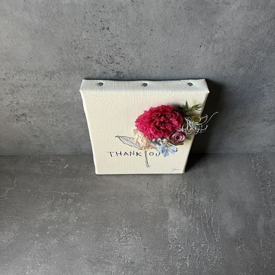 レターフラワー（ＴＨＡＮＫ　ＹＯＵ／カーネーションローズデルフィニューム）Ｆ０号