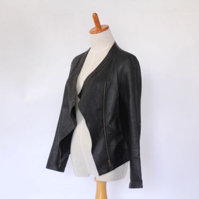 Ｅｂｒｅｅｚｅ　Ｎｉｌｅ　Ｂｌａｃｋ
