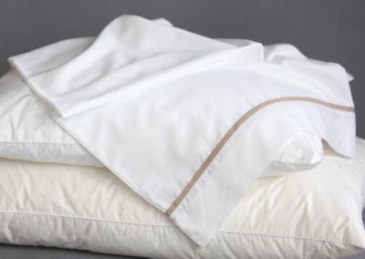 新品未使用未開封品★ヘブンリーピロー ★ウェスティンホテルで使用の枕 ピロー（ダウン＆フェザー または ポリエステル綿