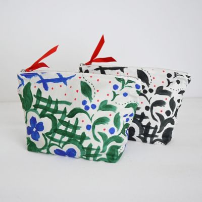 マチ付きポーチ　‘Ｈｏｍｅｍａｄｅ　ｐａｔｃｈｗｏｒｋ’