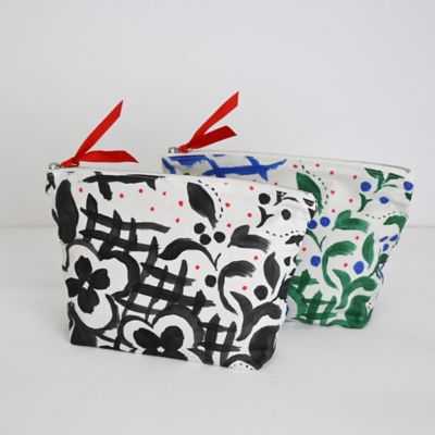 マチ付きポーチ　‘Ｈｏｍｅｍａｄｅ　ｐａｔｃｈｗｏｒｋ’