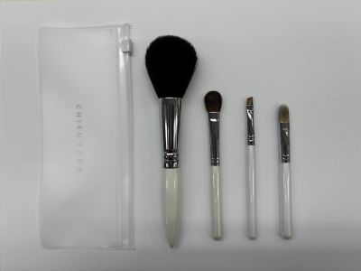 1601【年明け届】化粧筆4本セット【福袋】 | 竹宝堂/チクホウドウ