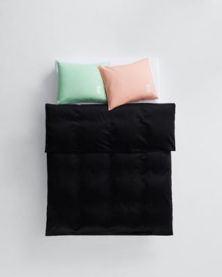 デュベカバー　Ｐｕｒｅ　Ｓａｔｅｅｎ　Ｂｌａｃｋ　１５０×２１０ｃｍ