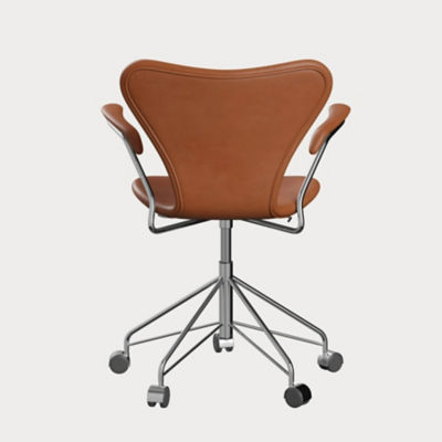メルNM ② Fritz Hansen フリッツハンセン セブンチェア Seven chair 7:14 AM（セブンチェア）/FRITZ HANSEN（フリッツ