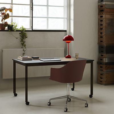 【受注商品】フラワーポット　ＶＰ３　テーブルランプ