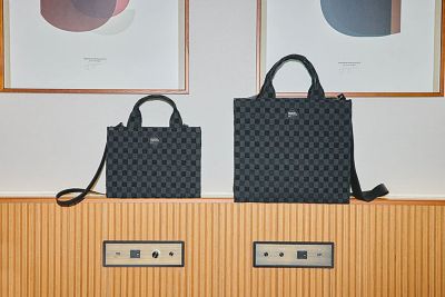 IVY I′M NAVY/アイビーアイムネイビー Ｂｌｏｃｋ　Ｃｈｅｃｋ　Ｔｏｔｅ　Ｂａｇ　Ｍ