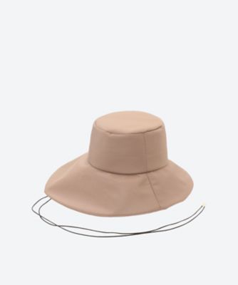 Ｂａｒｂａｒａ　ｈａｔ