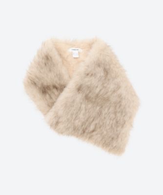 新品タグ付 アメリヴィンテージ ECO FUR SHAWL エコファーショール Ameri VINTAGEのフリマアイテム一覧
