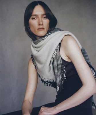 ダイリク 21AW Hand Embroidery Fringe Muffler ダイリク 21AW Hand Embroidery Fringe Muffler ダイリク 21AW