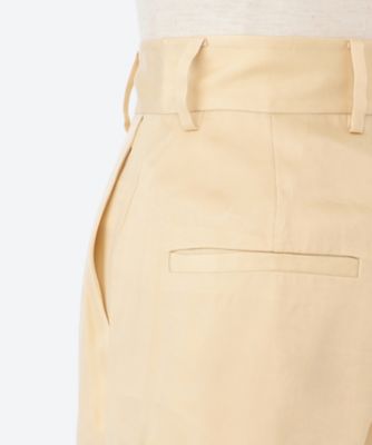 ＩＶＯＲＹ　ＳＵＩＴ　ＴＲＯＵＳＥＲ