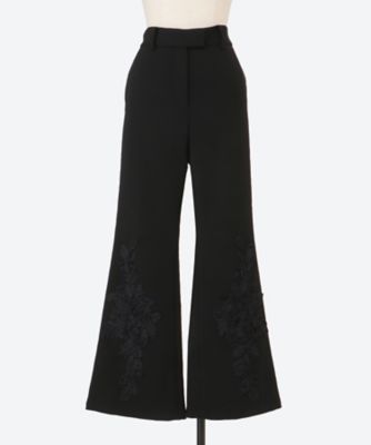 FUMIE=TANAKA/フミエタナカ embroidery flare pa F25A45 BK パンツ・ズボン【三越伊勢丹/公式】