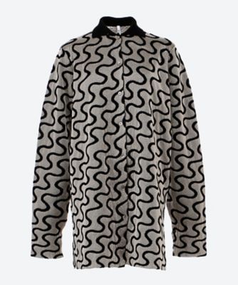 ＜A CCORDION (Women)＞ＳＨＩＮＹ　ＷＡＶＹ　ＰＡＴＴＥＲＮ　ＫＮＩＴ　ＳＨＩＲＴ　２５ＡＷＡＣ－０２０