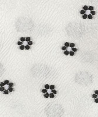 Ｌｕｃｉａ　Ｊａｃｑｕａｒｄ　Ｓｃａｌｌｏｐ　Ｔｏｐ