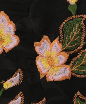 Ｗｏｏｄ　Ｌｉｌｙ　Ｅｍｂｒｏｉｄｅｒｅｄ　Ｄｒｅｓｓ　３１ＳＫ０３ＤＲＤ６２１ＢＬＫ