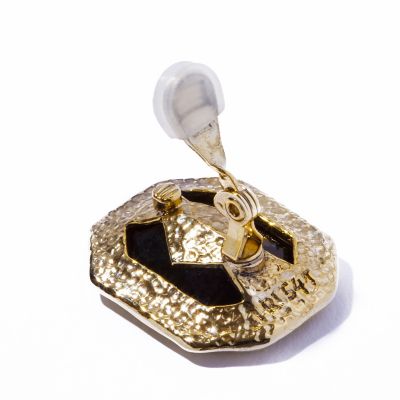 ｍｉｒｒｏｒ　ｅａｒｒｉｎｇ