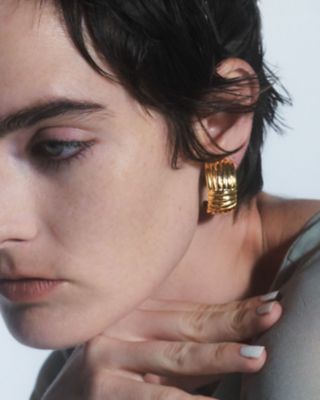 ａｒａｂｅｓｇｕｅ　ｈｏｏｐ　ｅａｒｒｉｎｇ