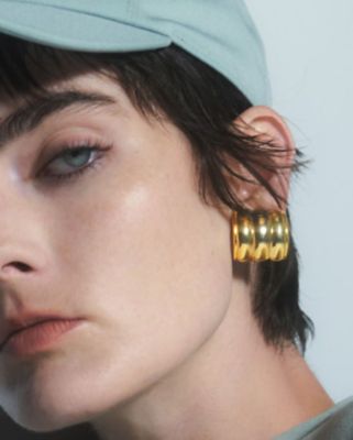 ｒｉｂ　ｅａｒｒｉｎｇ