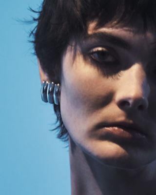 ｒｉｂ　ｅａｒｒｉｎｇ