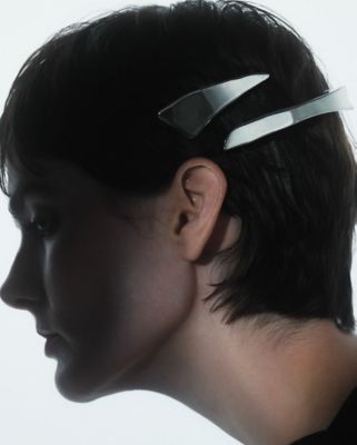 ｂｌｏｗ　ｂａｒｒｅｔｔｅ