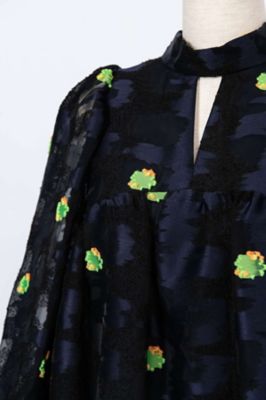 Ｃｏｒａｌ　Ｊａｑｕａｒｄ　Ｔｉｒｅｄ　Ｄｒｅｓｓ