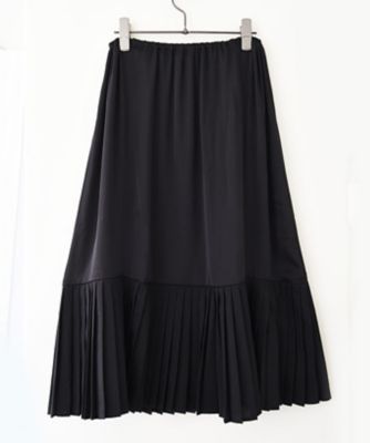 コナスカートＧ　黒／アイボリー　定番人気の裾プリーツのペチスカート