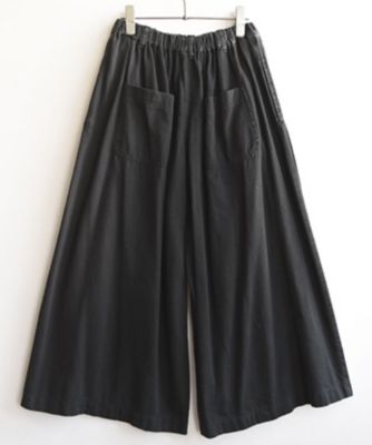 カルパスパンツ・Ｆ　タック切り替えのワイドパンツ