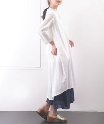 ベイリーワンピース　小さなボタンが可愛い大人カジュアルワンピース