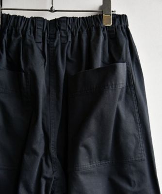 マットパンツ　ふっくらラチネ織りの切り替えパンツ