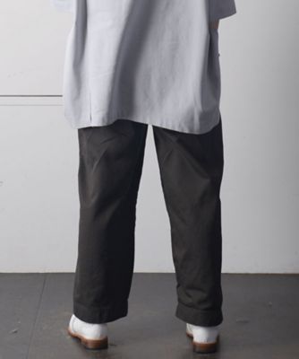 パグパンツ　アーミークロスのフロントダーツ入りパンツ