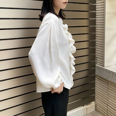 ＶＯＬＵＭＥ　ＳＬＥＥＶＥ　ＦＲＩＬＬ　ＢＬＯＵＳＥ