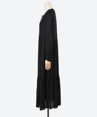 ＭＯＤＡＬ　ＳＡＴＩＮ　ＰＬＡＩＮ　ＤＲＥＳＳ