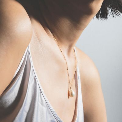 ｂｌａｎｃ　ｎｅｃｋｌａｃｅ