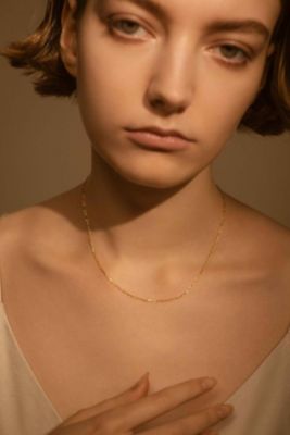 ｓｈｉｎｅ　ｎｅｃｋｌａｃｅ