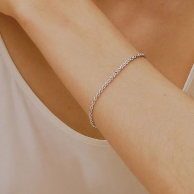 ｄｅｌｉｇｈｔ　ｂｒａｃｅｌｅｔ　ＷＨＩＴＥ　ＧＯＬＤ