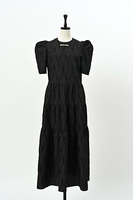 Tuck Dobby Tiered Dress | hue DAY TO EVENING