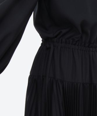 ドレス　ＦＡＮ　ＰＬＥＡＴＥＤ　ＤＲＥＳＳ