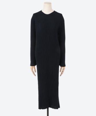 ＷＩＤＥ　ＲＩＢＢＥＤ　ＳＷＥＡＴＥＲ　ＤＲＥＳＳ