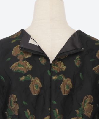 Ｆｌｏｗｅｒ　ｊａｃｑｕａｒｄ　ｔｏｐ