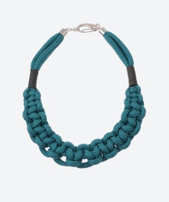 ＭＡＣＲＡＭＥ　ＮＥＣＫＬＡＣＥ